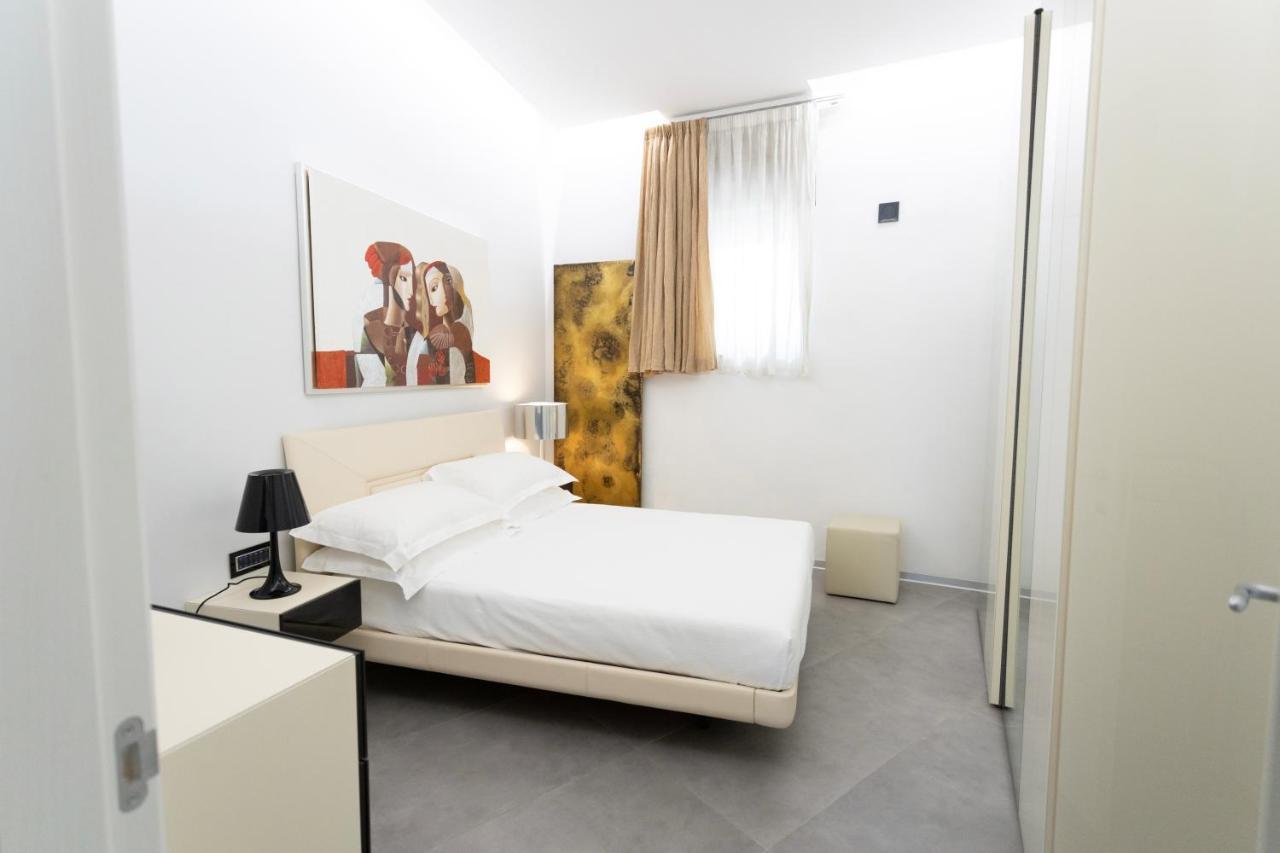 Maison Bleu Luxury Suite Sul Porto Di Trani Exterior foto